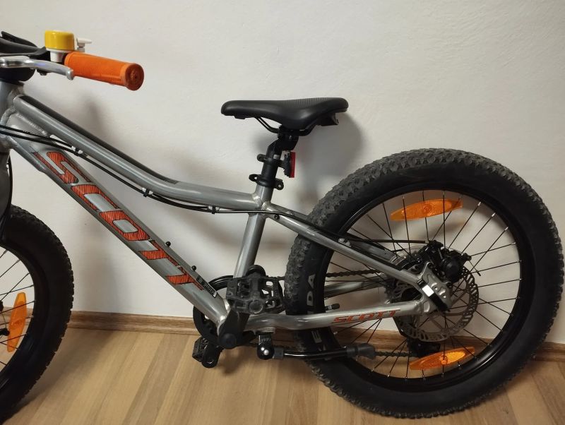 Scott Roxter 20 silver