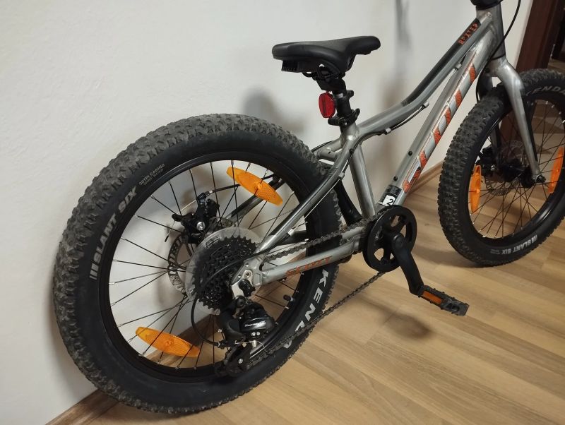 Scott Roxter 20 silver