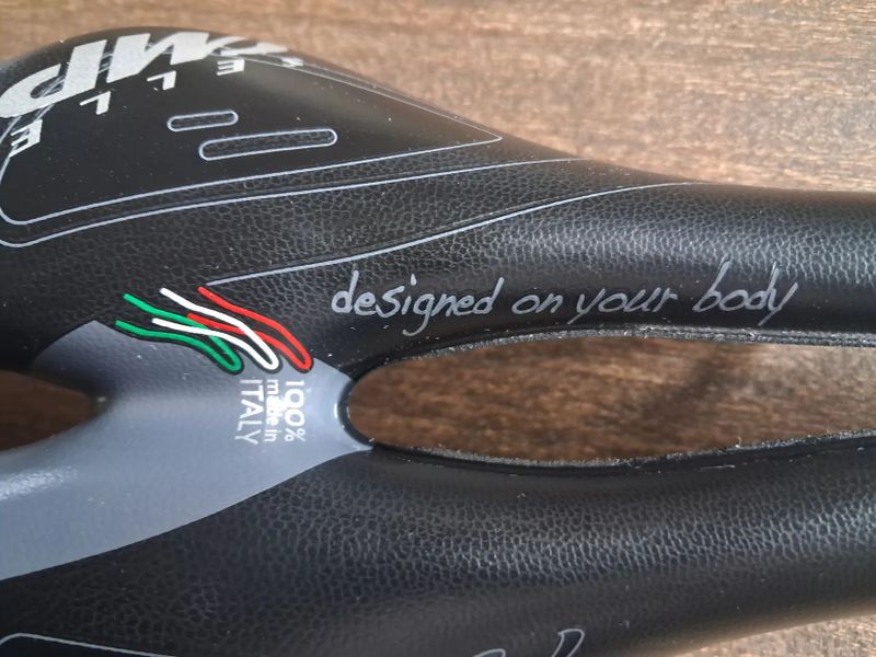 Selle SMP extra gel. Nové sedlo.