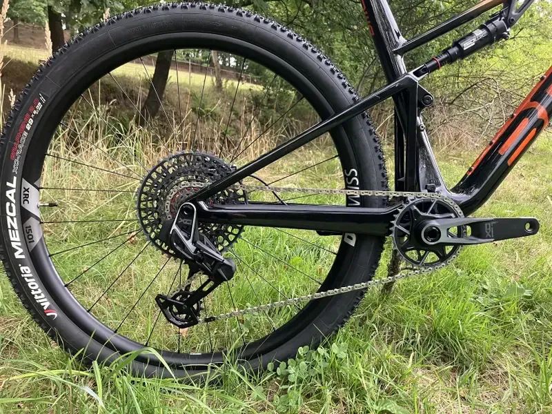 BMC BMC Fourstroke 01 ONE, flashfire