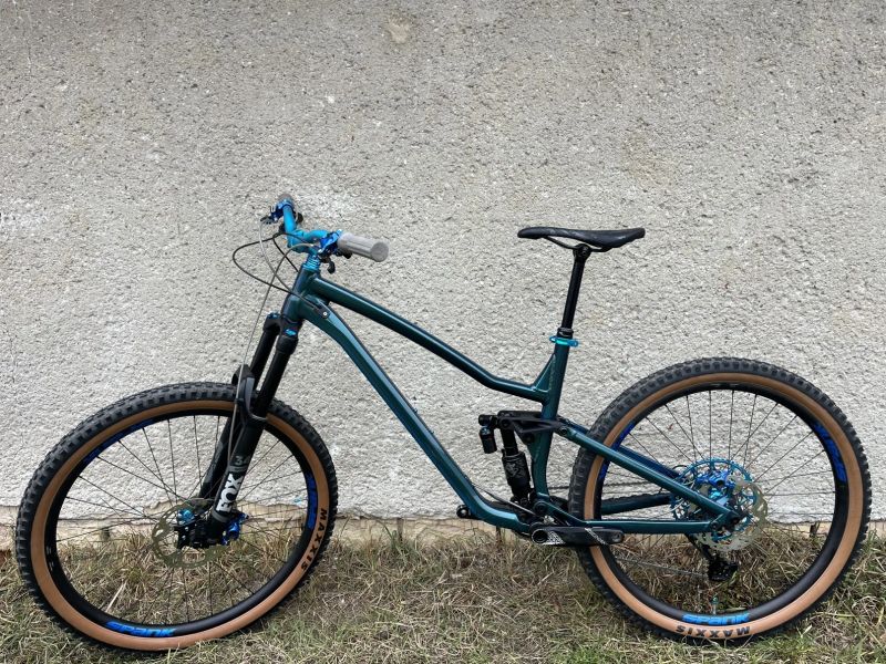 Dartmoor Rockbird Trail 2025 L zánovní