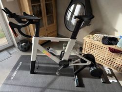Prodam novy cyklotrenazer ZWIFT