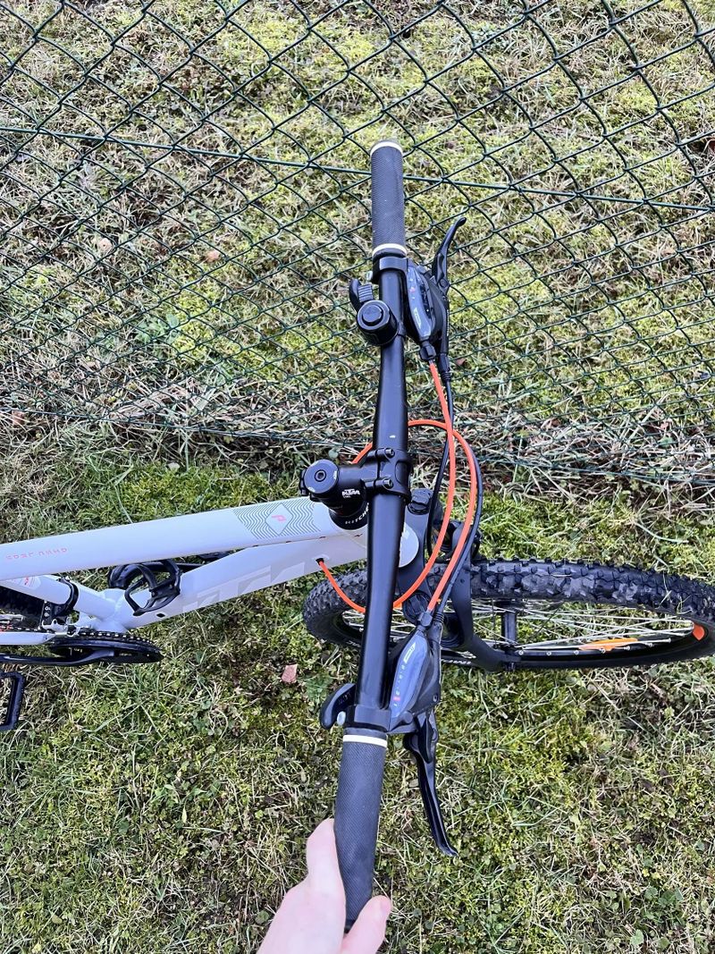 Dámské horské kolo KTM 27,5" - M 