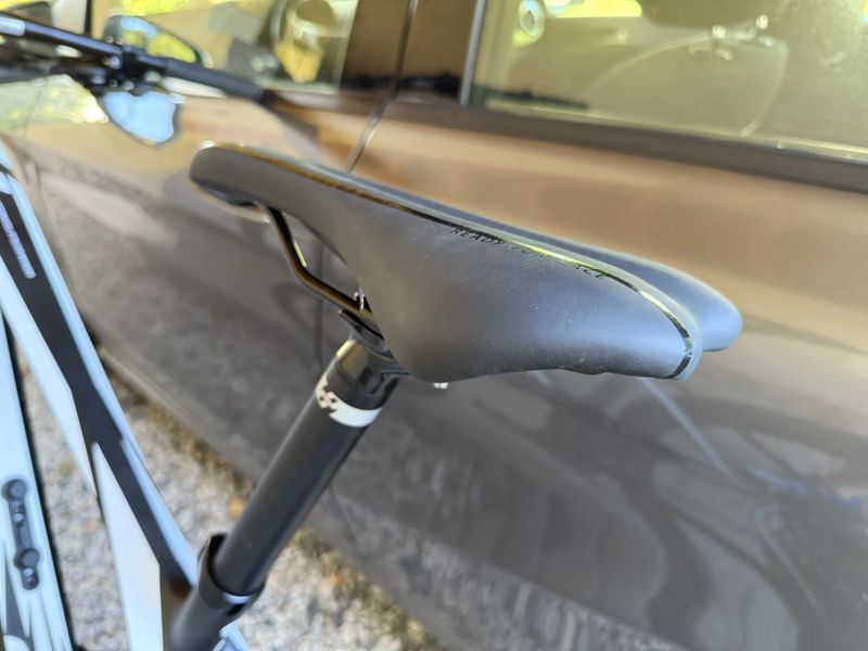 Ghost Lector PRO, vel. M, model 2025, super výbava za 50% ceny !