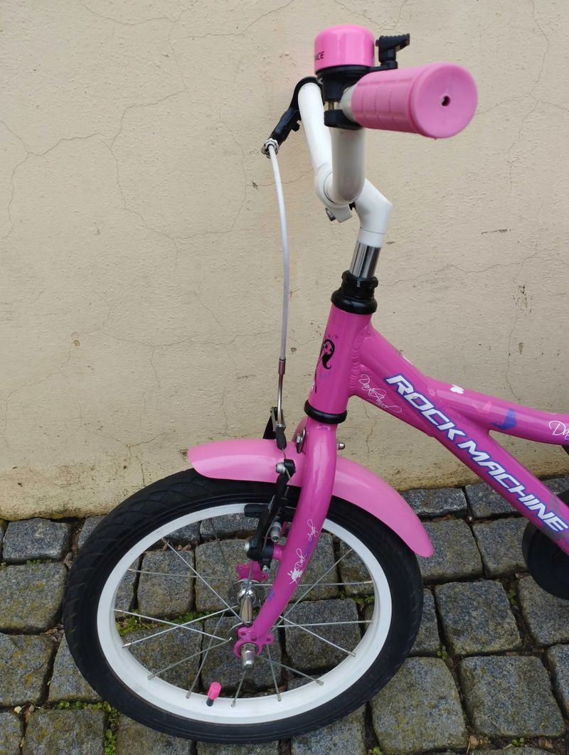 dětské kolo Rock Machine Dark Angel 16 pro výšku 100-115cm, věk 4-5 let; po servisu + dárek