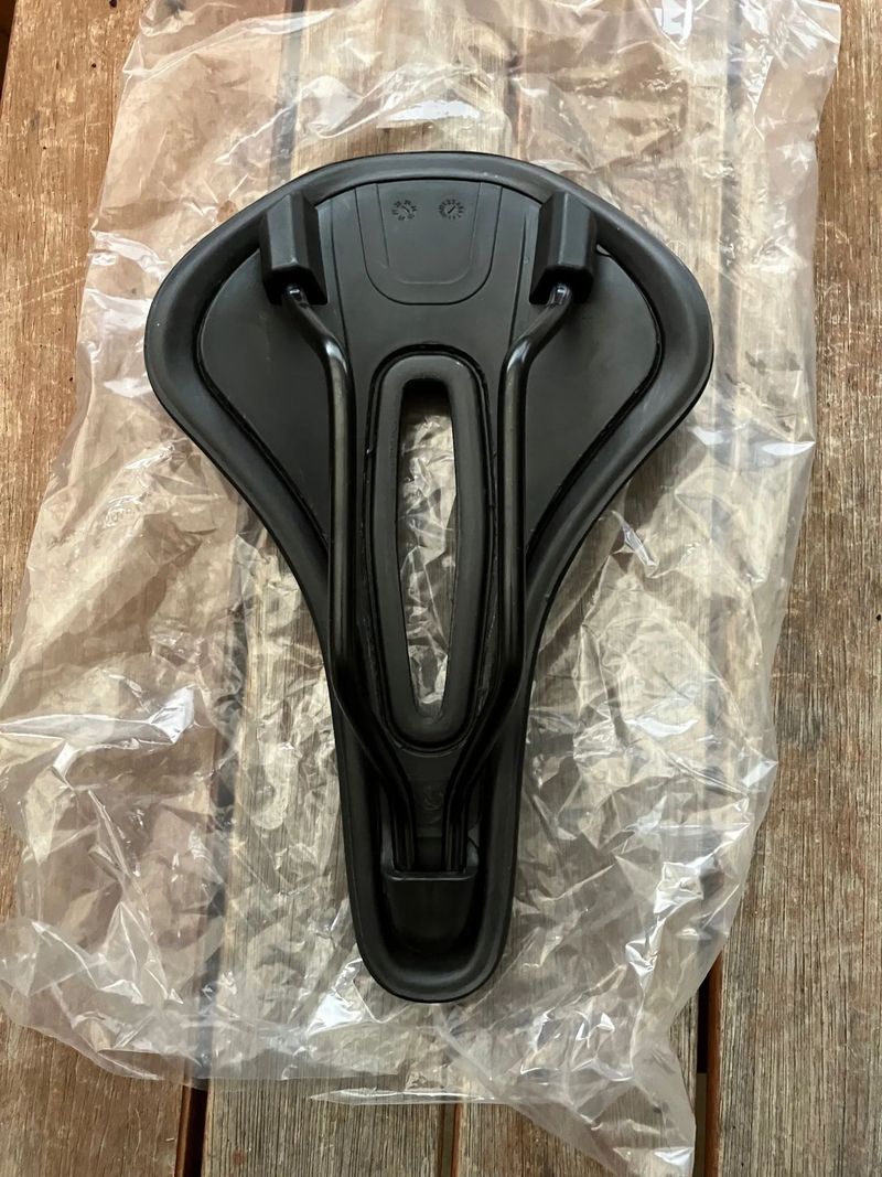 Nikdy nepouzite sedlo