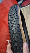 Prodám Maxxis Recon 29x2,40 