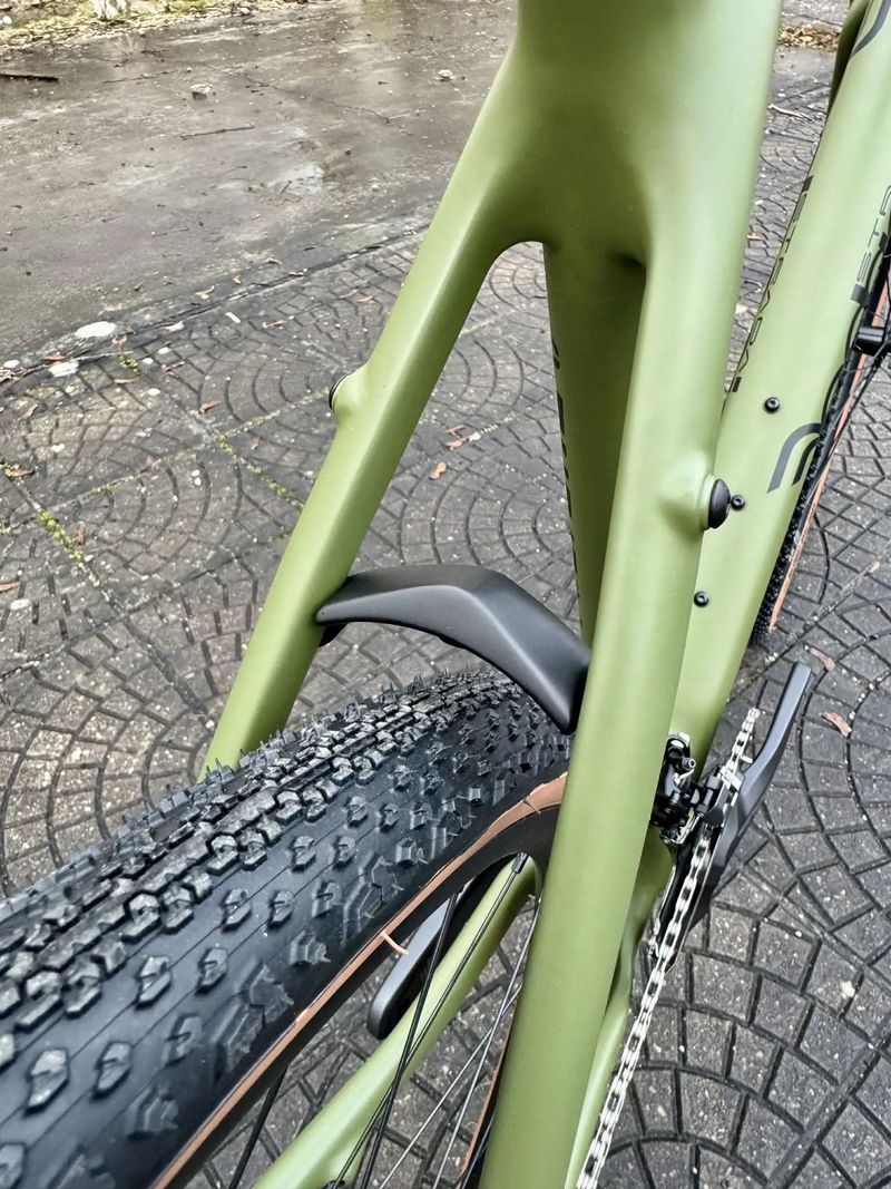 Gravel DEDACCIAI POLVERE C, GRX 820 2x12, Army Green - vel. XL