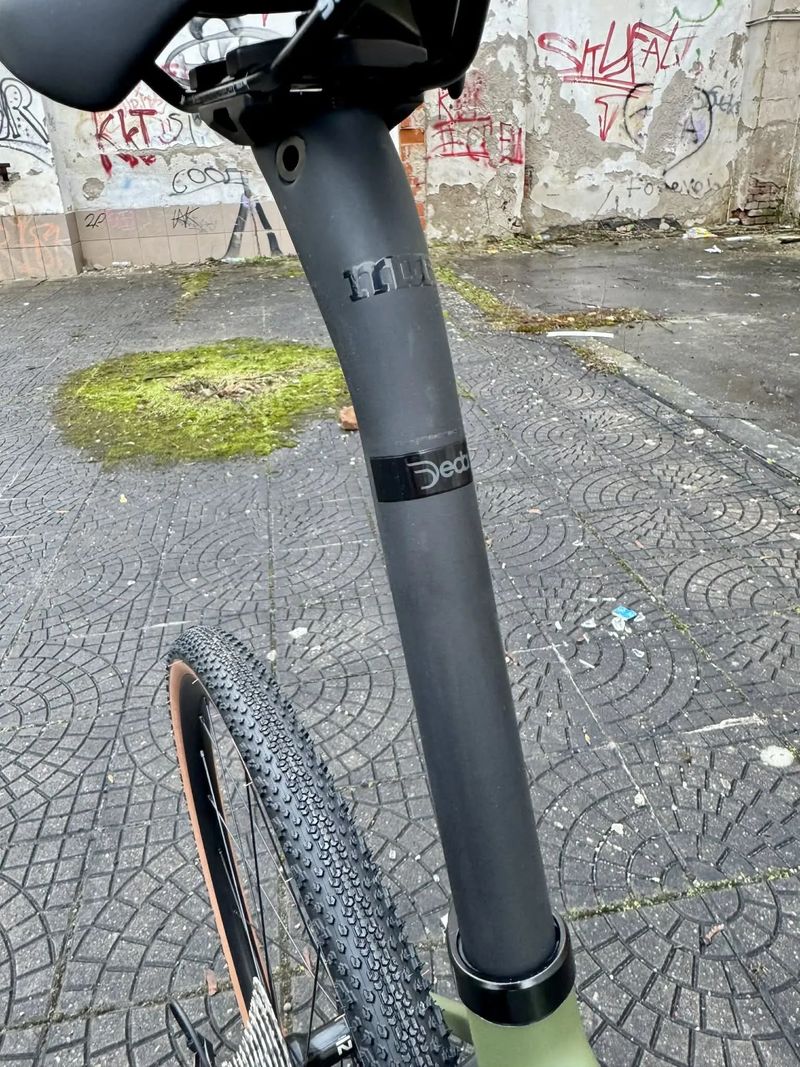 Gravel DEDACCIAI POLVERE C, GRX 820 2x12, Army Green - vel. XL