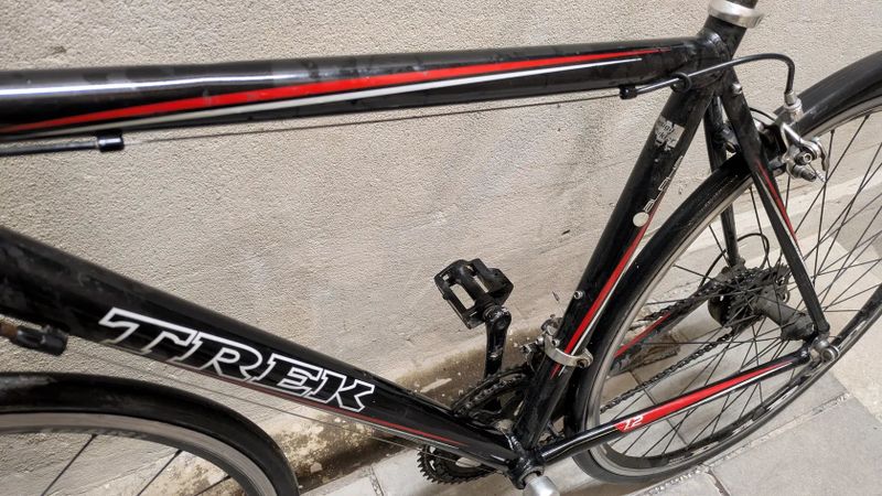 Silniční kolo TREK