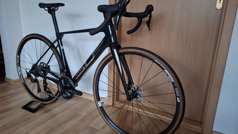 Superior X-Road Team Comp GF vel. S/M - TOP STAV!