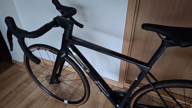 Superior X-Road Team Comp GF vel. S/M - TOP STAV!