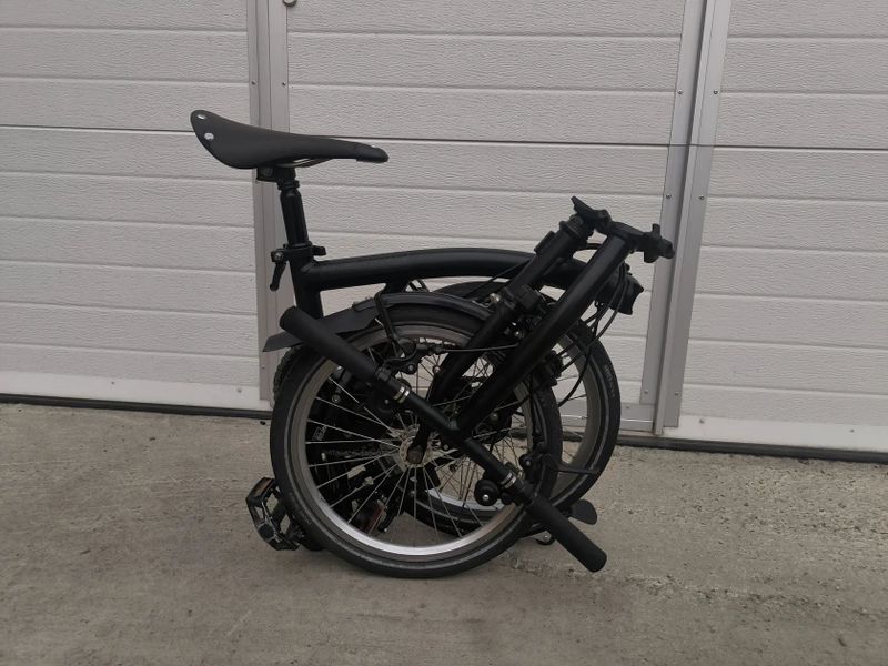 Skládací kolo Brompton C Line jednobarevné black edice, Black
