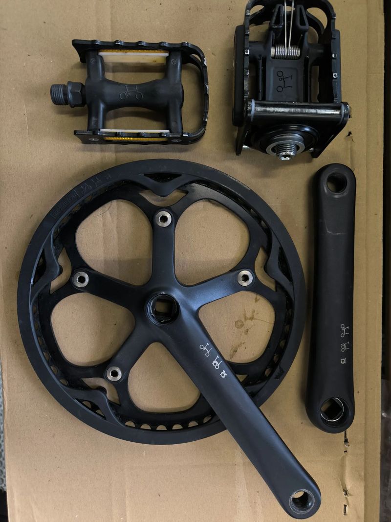 Skládací kolo Brompton C Line jednobarevné black edice, Black