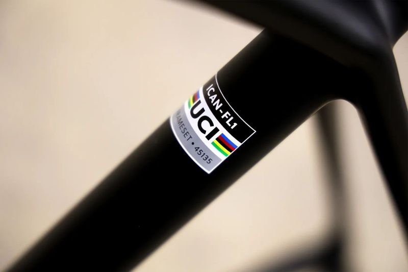 Nová nejetá rámová sada Ican FL1 49 + řídítka Avian Falcon II 80/380 mm