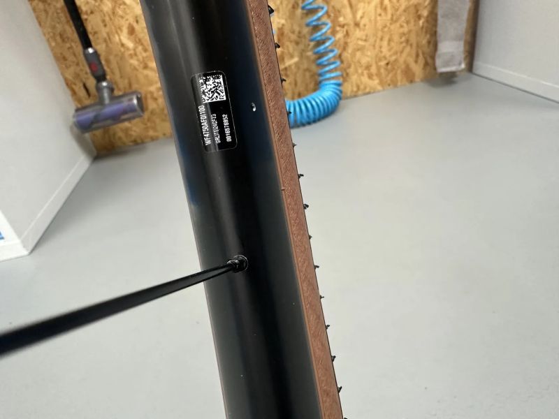 Prodám FULCRUM Lite GR – úplně nová gravel kola 700c, 0 km demontovaná z nového kola