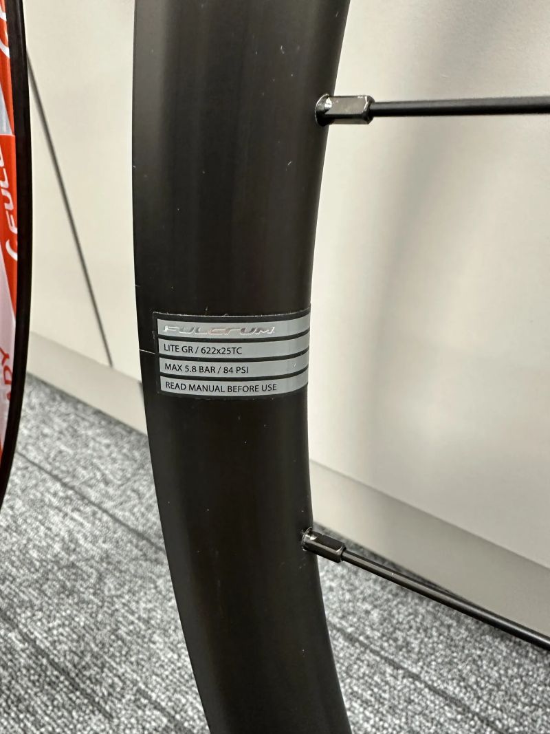 Prodám FULCRUM Lite GR – úplně nová gravel kola 700c, 0 km demontovaná z nového kola