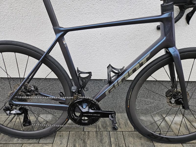 Giant TCR Advanced Pro 0 Di2, velikost ML