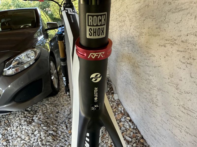 Ghost Lector World-Cup, vel. XL, model 2025, super výbava za 50% ceny !