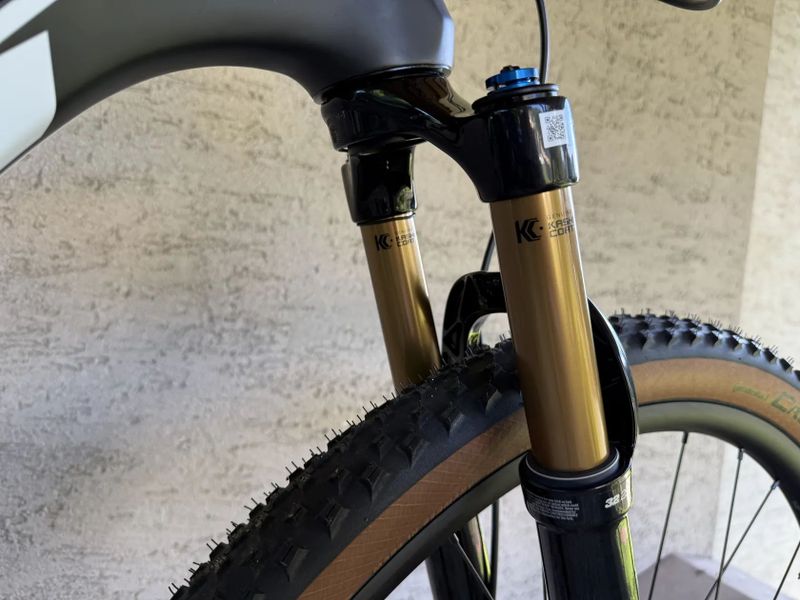 Ghost Lector World-Cup, vel. XL, model 2025, super výbava za 50% ceny !