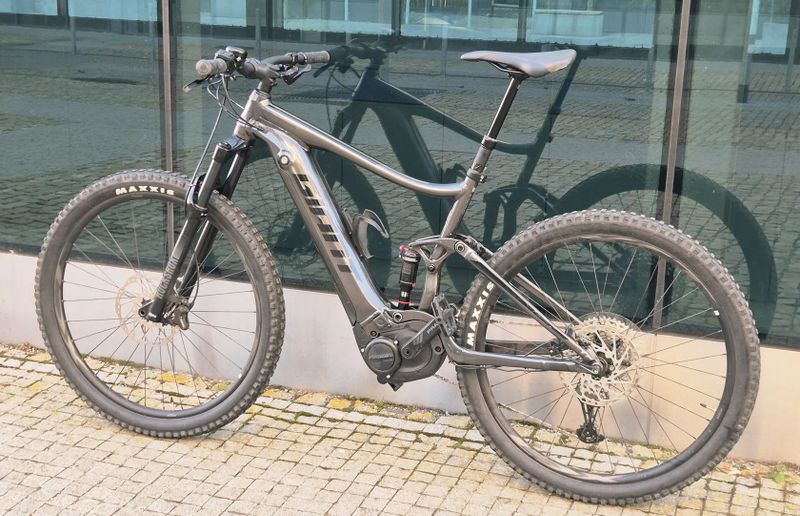 Giant STANCE E+1 PRO 29