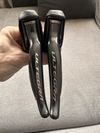 Páky Shimano Ultegra 8070 Di2 a třmeny