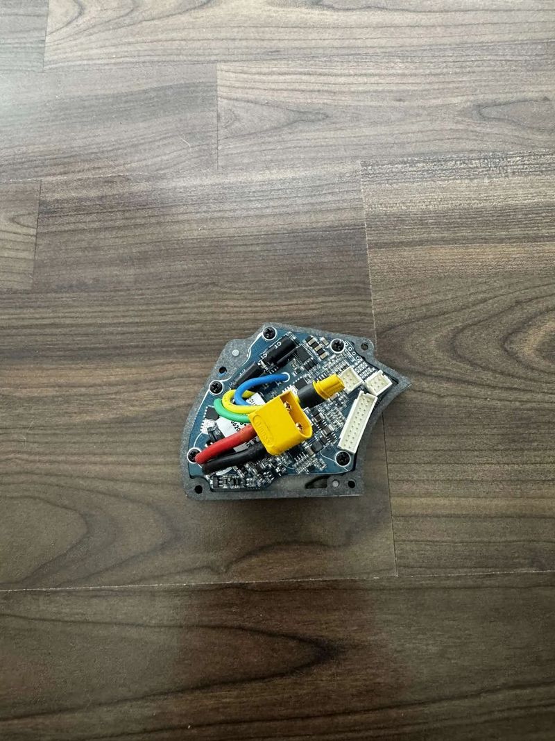 Prodám novou řídící jednotku Bafang MaxDrive M500