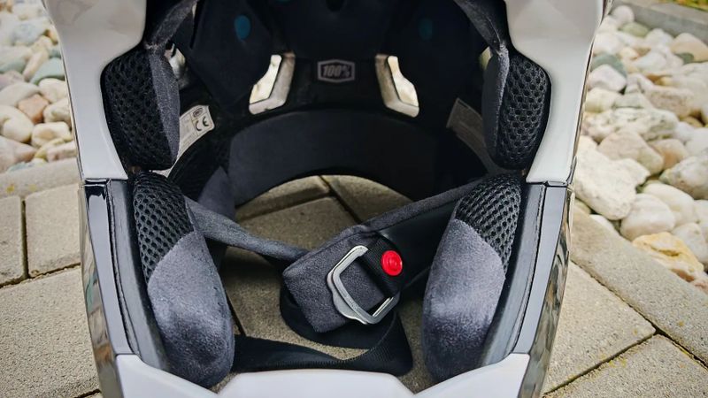 100% Aircraft 2, Přilba, Helma, Karbon