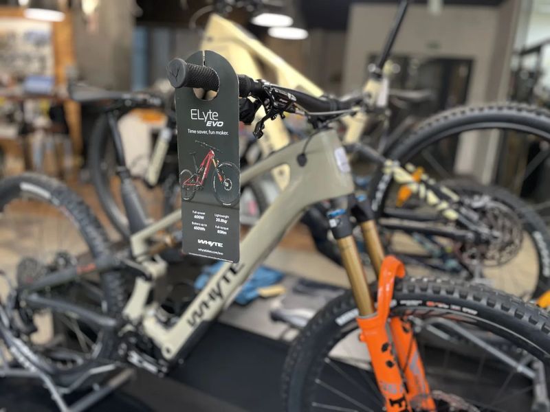 WHYTE ELyte 150 Works -nový ebike, SRAM XO AXS T-type, Bosch SX + 250Wh bat., vel. M, L (SLEVA -25%)