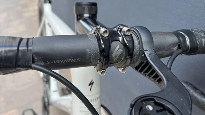 Specialized Aethos | Roval Alpinist CL II | Sram PowerMeter | 3499 EUR / 3199 EUR