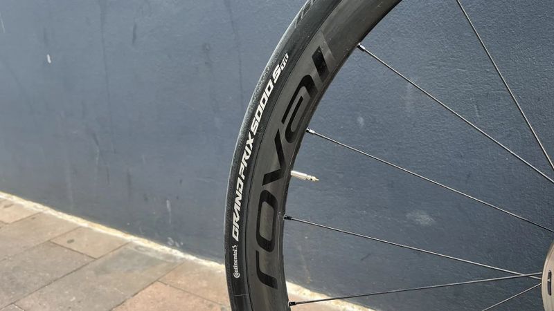 Specialized Aethos | Roval Alpinist CL II | Sram PowerMeter | 3499 EUR / 3199 EUR