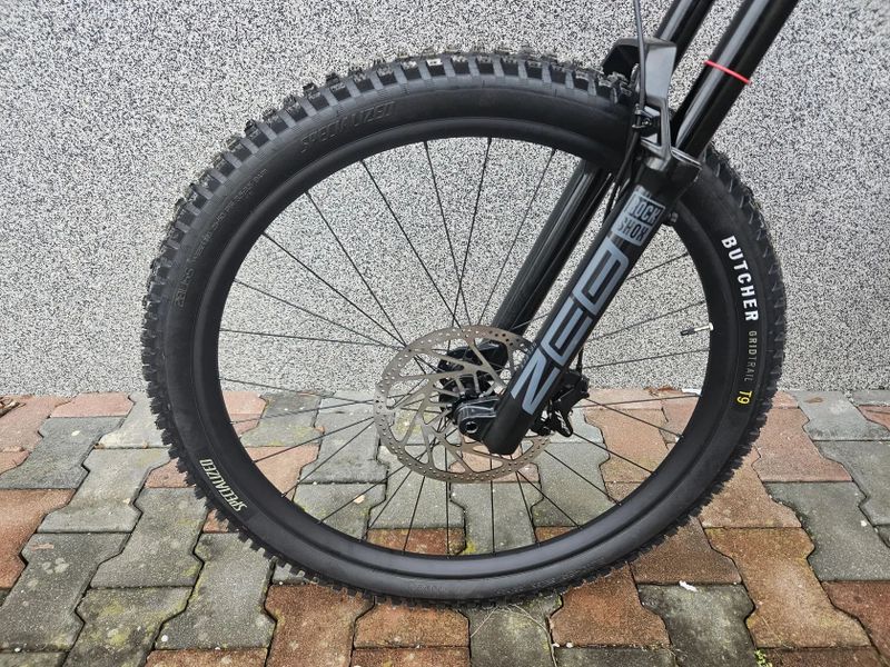 Propain tyee al5 Nove komponenty