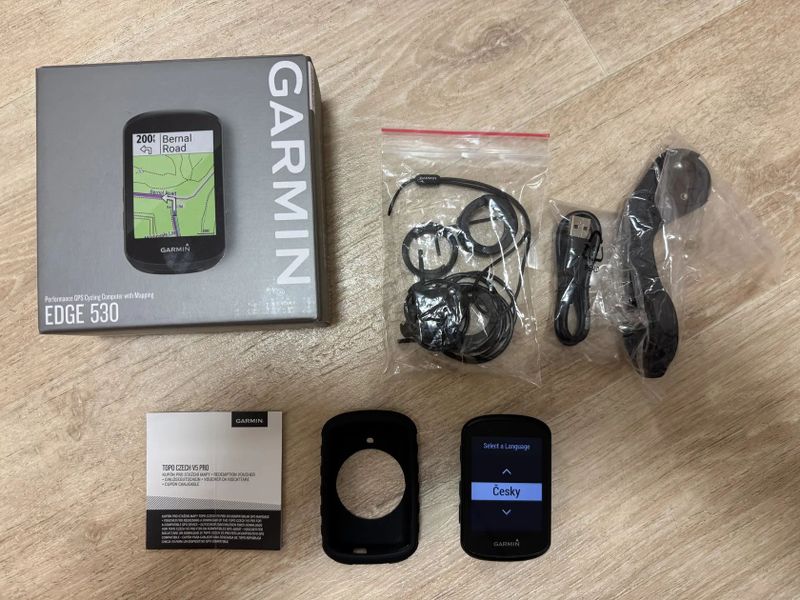 Garmin Edge 530 + držák, obal a Topo mapy