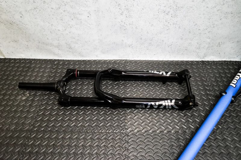 Vidlice RockShox Lyrik Ultimate 170mm