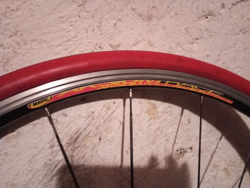 Mavic Axium Race - zadní kolo (na trenažér)