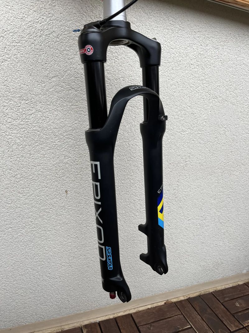 Vzduchová vidlice Epixon 100mm RU