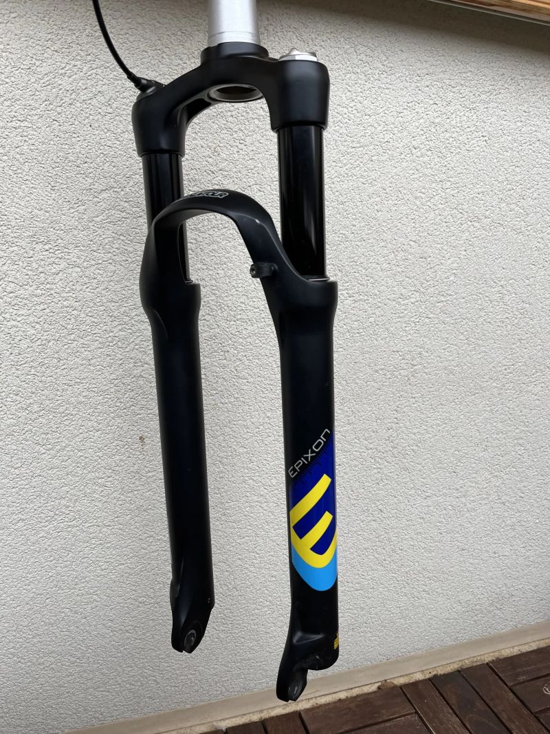 Vzduchová vidlice Epixon 100mm RU