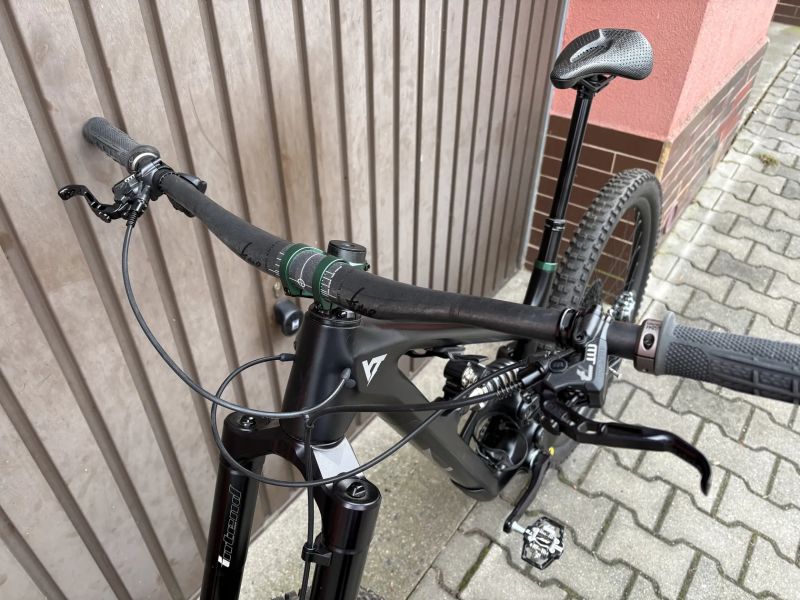 YT Industries Capra M/29"/CUSTOM