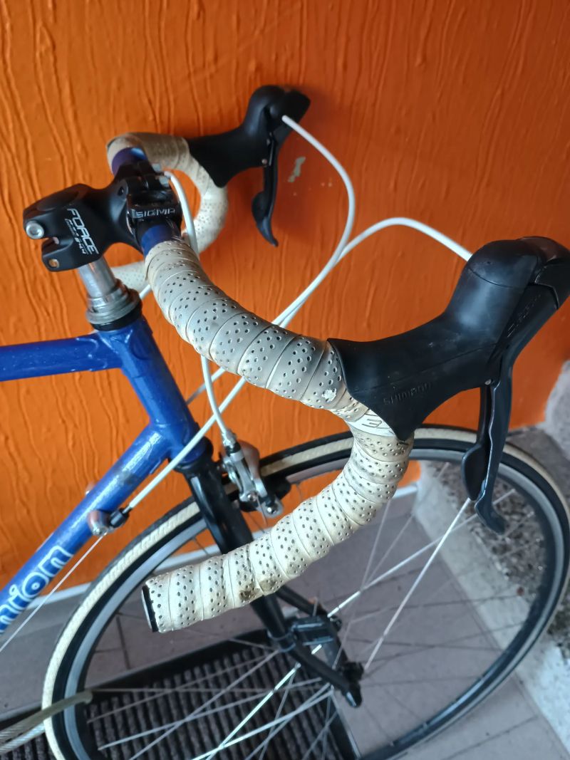 Prodám silniční kolo Danion 