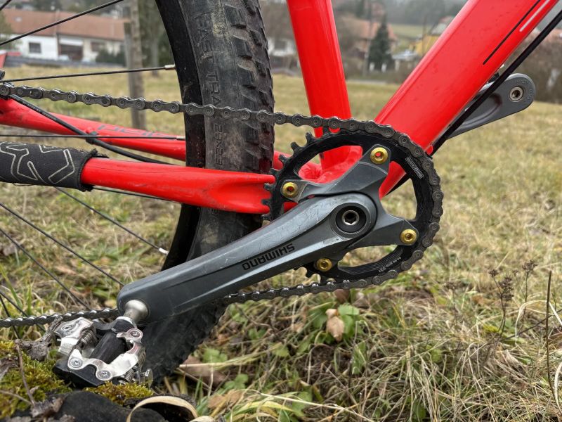 Pells Razzer Pro + Teleskopická sedlovka