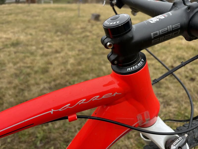 Pells Razzer Pro + Teleskopická sedlovka