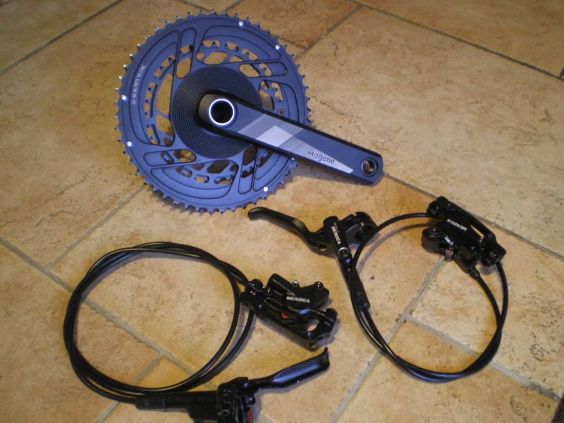 3-Hollowtech klika MAGENE s Wattmetrem - skoro nová.