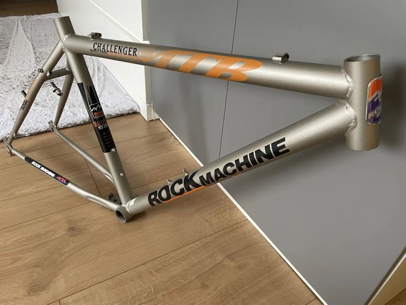 Nový rám Rock Machine vel. 18