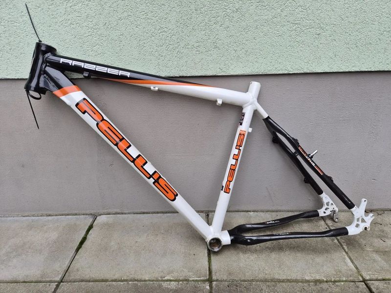 Rám Pells 26" vel.L/19", karbon.zadní stavba