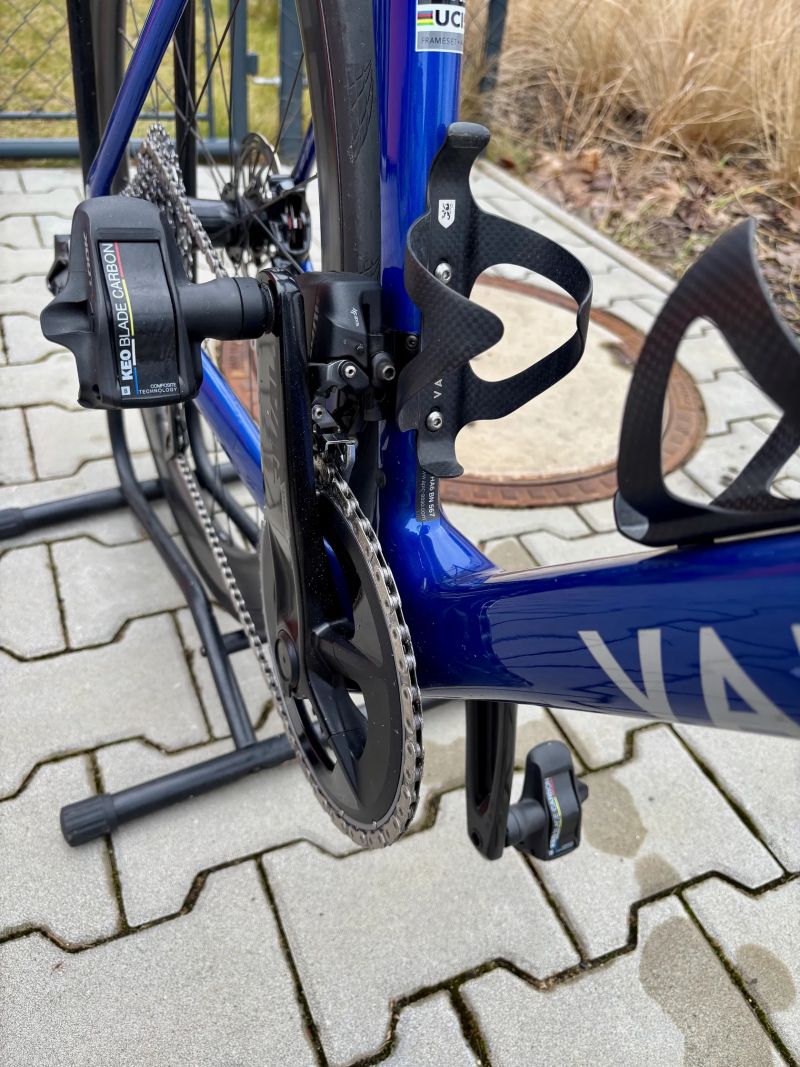 Van Rysel RCR Rival AXS se wattmeterem