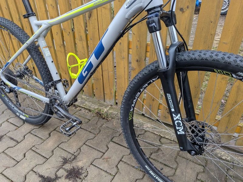 GT Avalanche 29" Comp