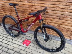 Canyon Lux World Cup CF 8