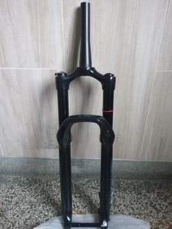 Dartmoor Hornet Rám vel. L + vidlice Rock shox 35