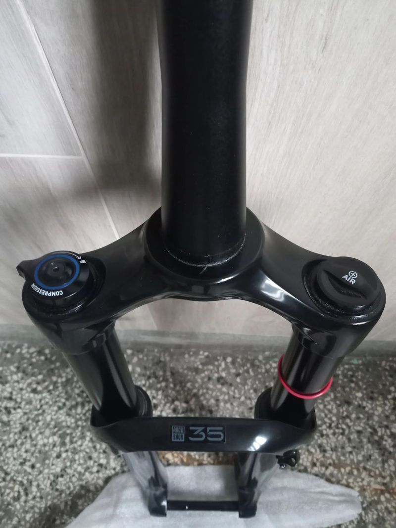 Dartmoor Hornet Rám vel. L + vidlice Rock shox 35