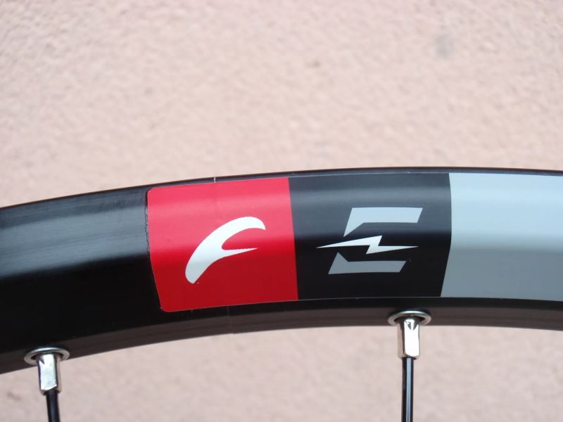 Akce! Nové výplety Fulcrum E-Fire 700 27.5"